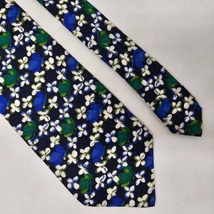 UNGARO PARIS SILK TIE BLUE WHITE GREEN FLORAL CHECKERBOARD SATIN TEXTURED 3.75"